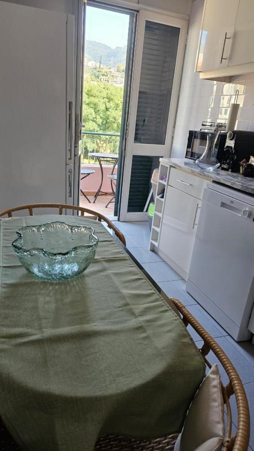 Garden And Seaview Apartment - Free Parking Funchal (Madeira) Exterior foto