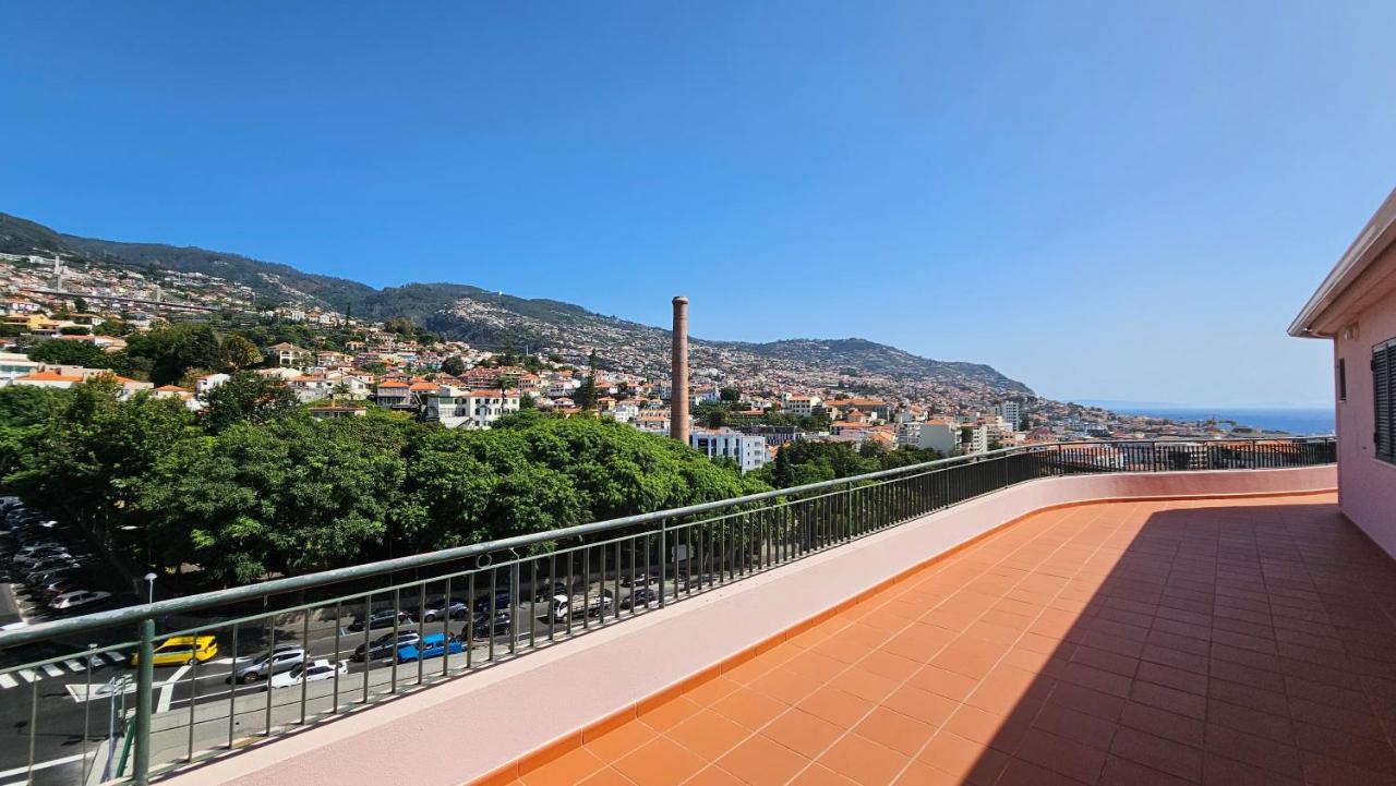 Garden And Seaview Apartment - Free Parking Funchal (Madeira) Exterior foto