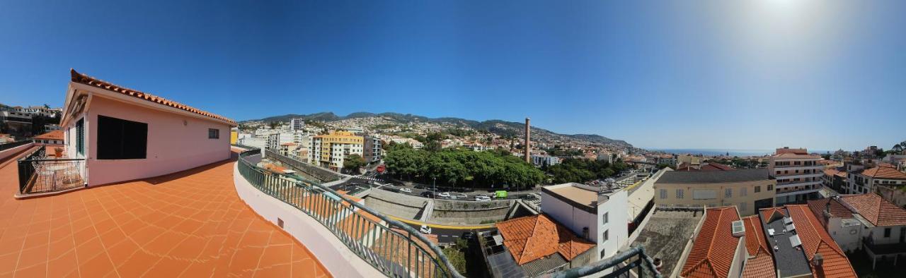 Garden And Seaview Apartment - Free Parking Funchal (Madeira) Exterior foto