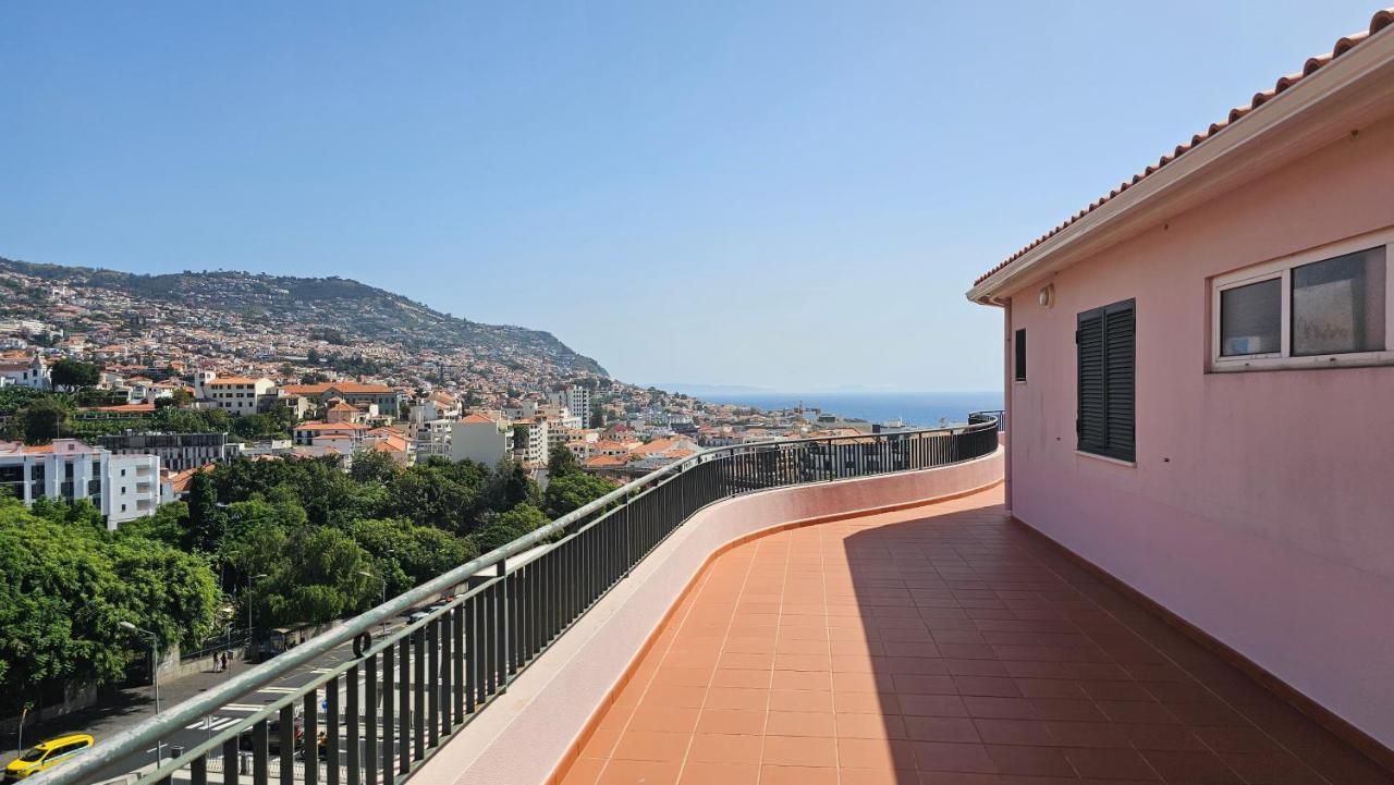 Garden And Seaview Apartment - Free Parking Funchal (Madeira) Exterior foto